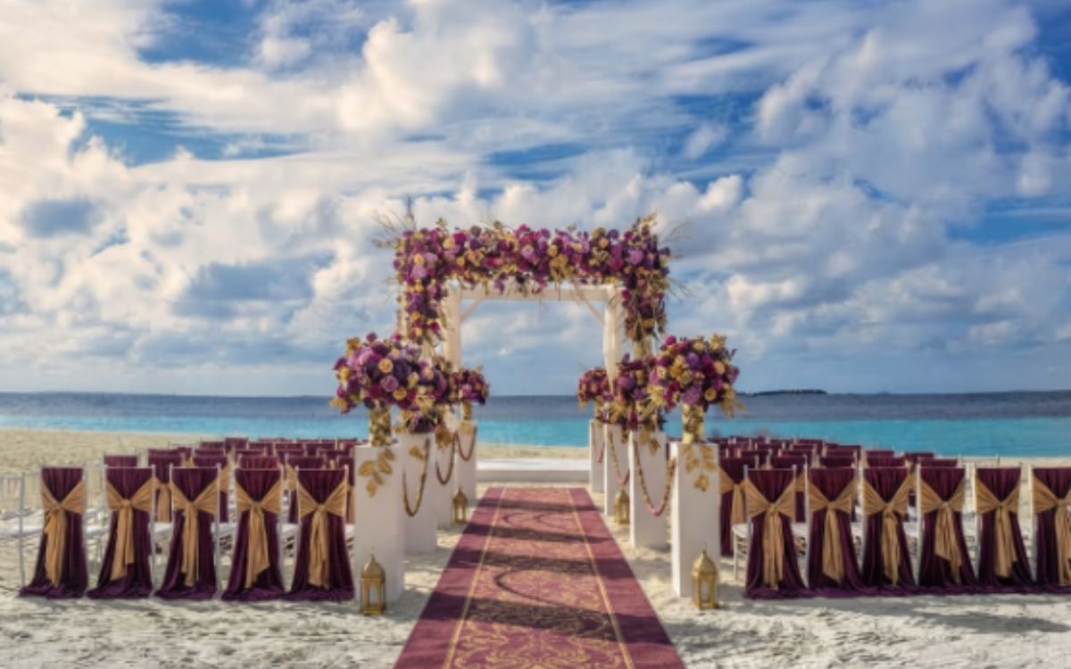 Marquee and tent event in Dubai, photo 1
