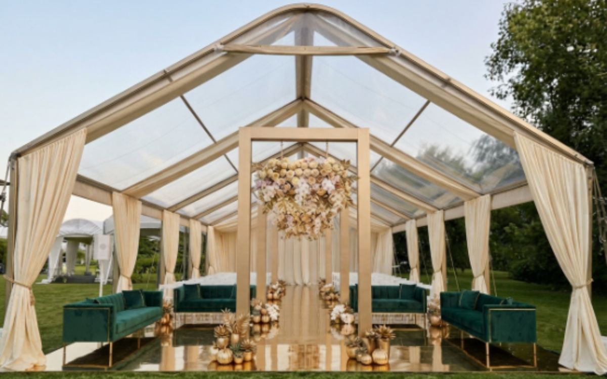 Marquee and tent event in Dubai, photo 1